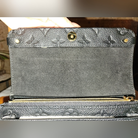 LOUIS VUITTON - VAVIN CHAIN WALLET - Picture 8 of 16